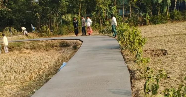 সুনামগঞ্জের তাহিরপুর-বিশ্বম্ভরপুরে ৫ কোটি টাকায় নির্মিত হচ্ছে গ্রামীণ সড়ক