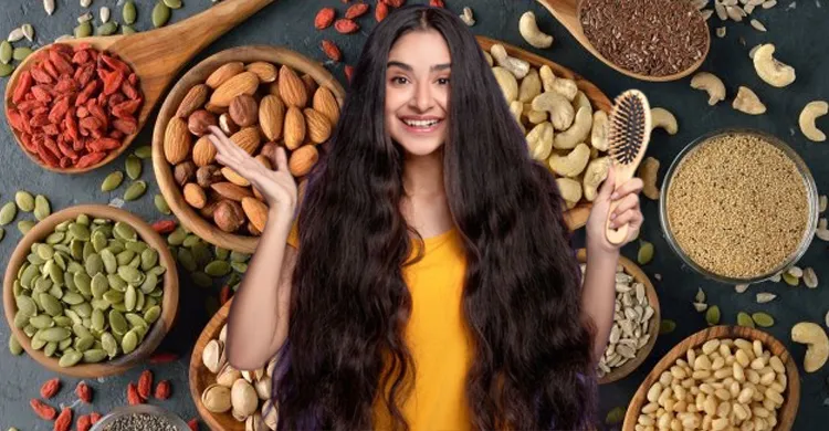 গোড়া থেকে চুল মজবুত করতে যে খাবারেই লুকিয়ে সমাধান