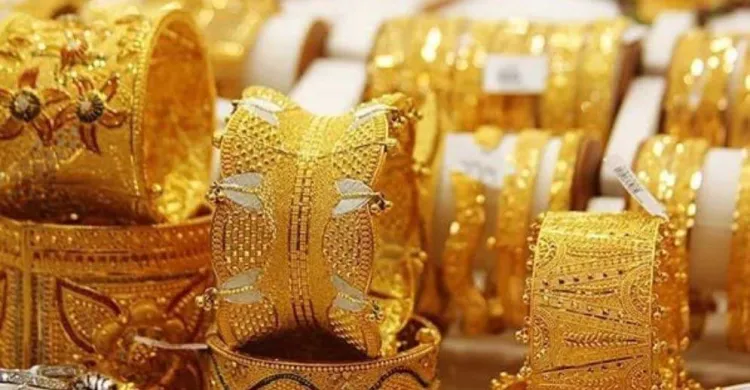 স্বর্ণের ভরি তিন লাখ ছুঁই ছুঁই