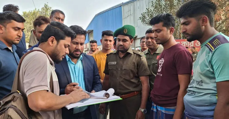 অবৈধ করাতকল উচ্ছেদ, ভ্রাম্যমাণ আদালতে জরিমানা