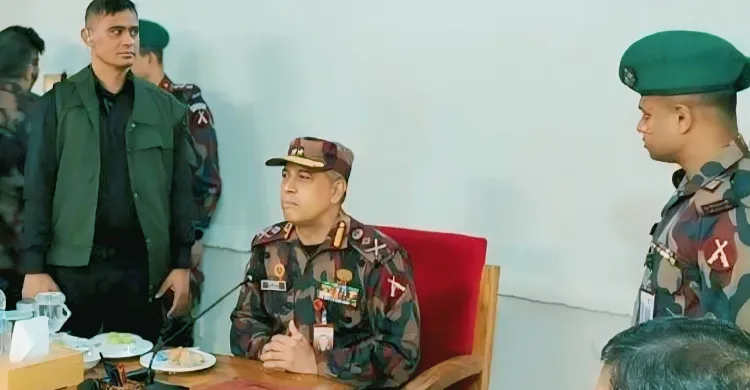 নির্বাচনী বেইজ ক্যাম্প পরিদর্শনে বিজিবি মহাপরিচালক