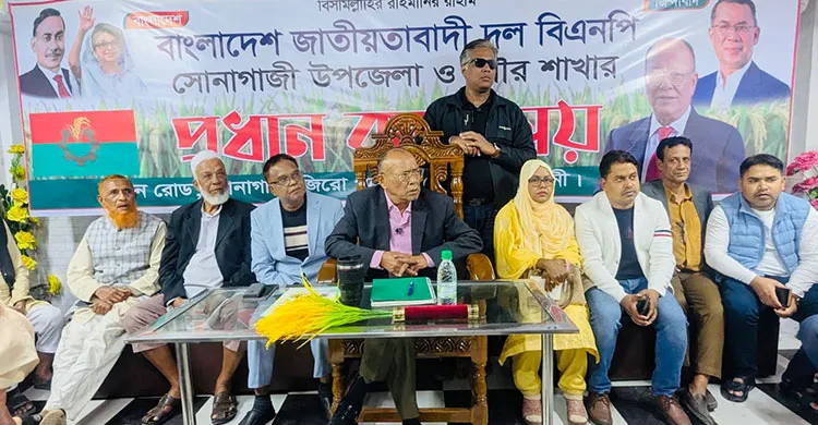 সোনাগাজীতে মুক্তিযুদ্ধের স্বপক্ষে ভোট চাইলেন মিন্টু