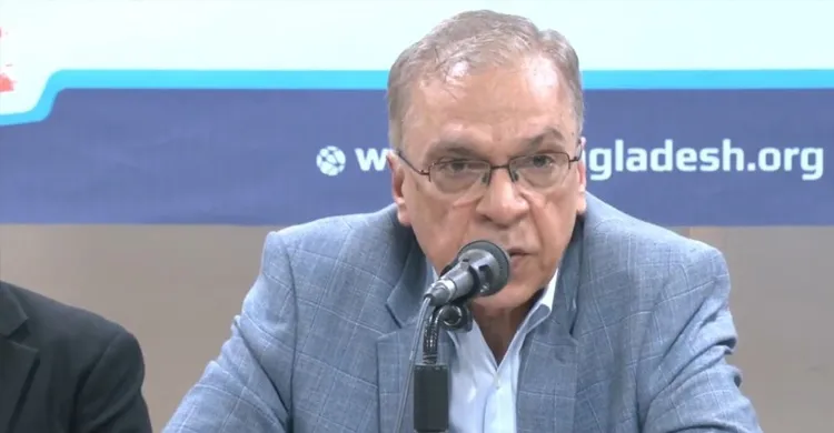 গণভোট ও রাষ্ট্র সংস্কারের পথে ইসি-সরকারের সমন্বয়হীনতা বড় চ্যালেঞ্জ: টিআইবি