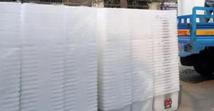 কেন্দ্রে কেন্দ্রে পৌঁছাচ্ছে ব্যালট, মোতায়েন ৯ লাখ ৫৮ হাজার নিরাপত্তা সদস্য