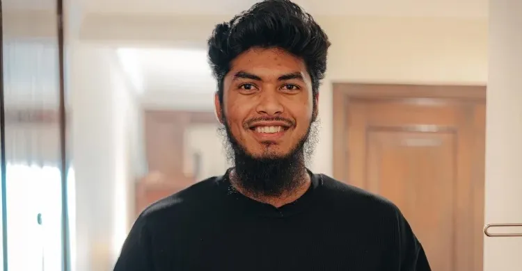 আকাশছোঁয়া দামে রাওয়ালপিন্ডিতে রিশাদ