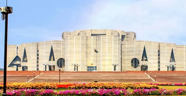 পূর্ণ মন্ত্রী হিসেবে শপথ নেবেন যে ২৫ জন