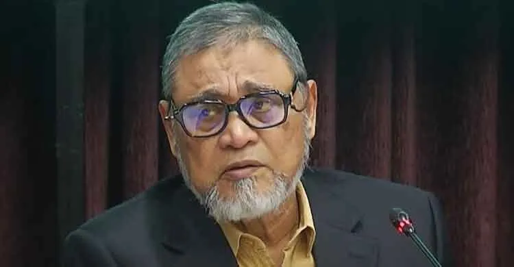 পিতামাতার কবর জিয়ারতে তিন দিনের সফরে কক্সবাজার যাচ্ছেন সিইসি