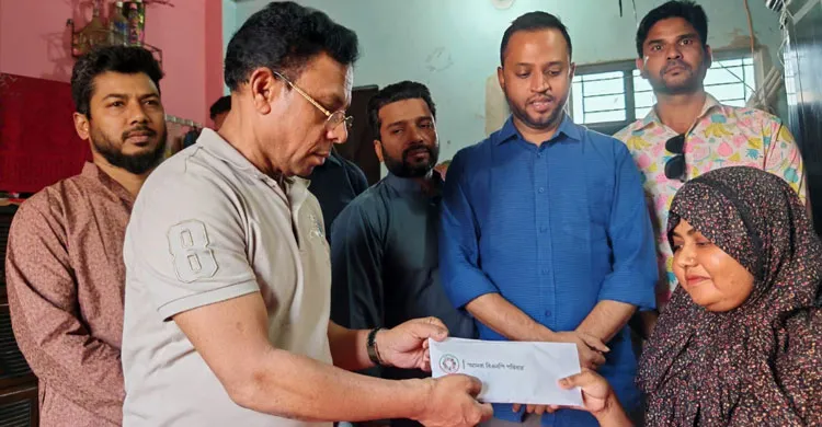 দুটি কিডনি নষ্ট, নুসরাতের পাশে দাঁড়ালেন তারেক রহমান