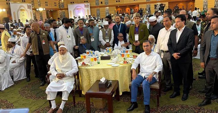 জামায়াতের ইফতার মাহফিলে প্রধানমন্ত্রী
