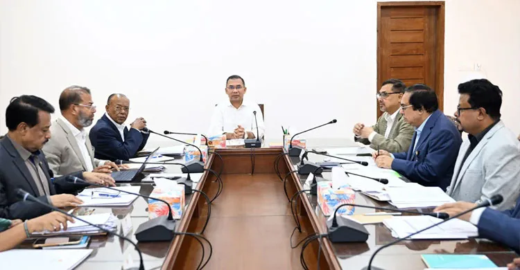 চিকিৎসা সেবা নিশ্চিত করতে  ই হেলথ কার্ড চালুর নির্দেশ প্রধানমন্ত্রীর