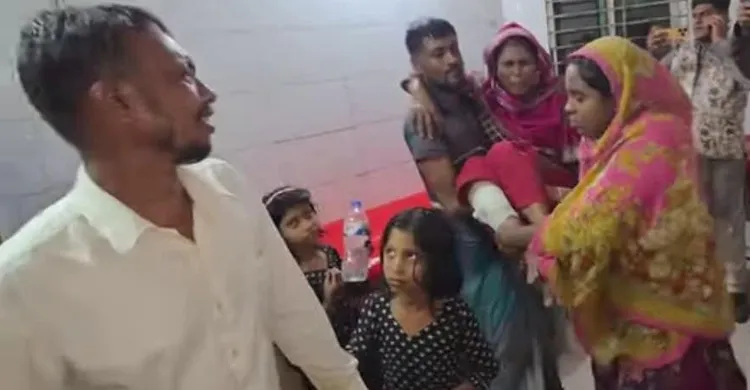 শ্রীপুরে মাদক সেবনে বাধা দেওয়ায় নারীকে গুলি, স্বামীকে কুপিয়ে জখম