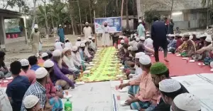 মারকাযুল উলূম মাদরাসা যুব কমিটির উদ্যোগে ইফতার ও দোয়া মাহফিল অনুষ্ঠিত