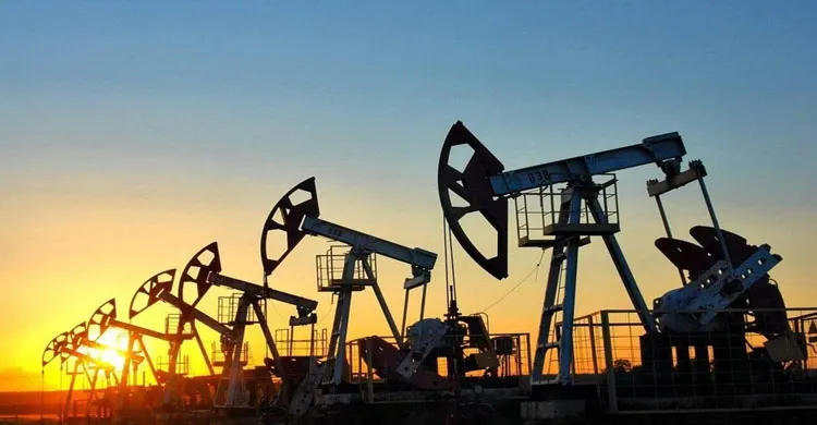 ট্রাম্পের ইঙ্গিতের পর তেলের দাম কমল