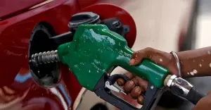 ভারত থেকে বাংলাদেশে ৫ হাজার টন ডিজেল আসছে