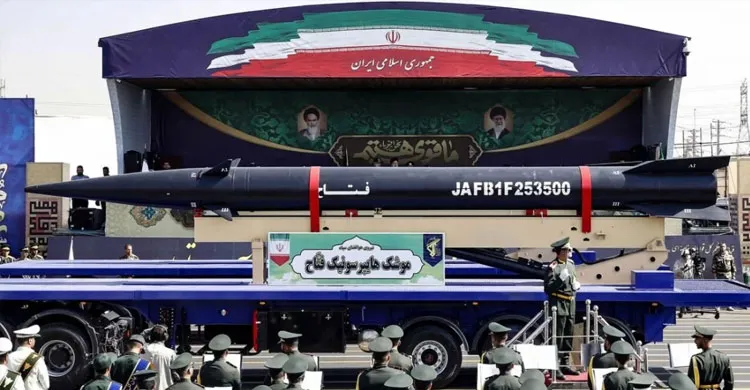 হাইপারসনিকসহ চার ধরনের ক্ষেপণাস্ত্র ছুড়েছে ইরান, নিশানায় ইসরায়েল ও মার্কিন ঘাঁটি