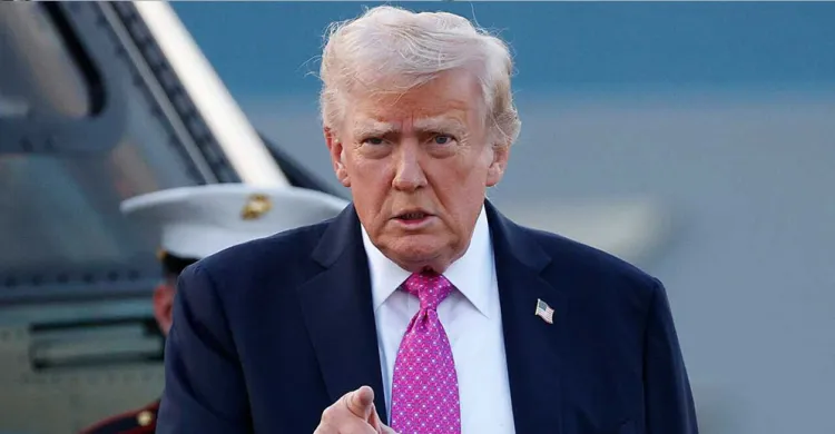 হরমুজ প্রণালীতে মাইন বসাচ্ছে ইরান, চরম পরিণতির হুমকি ট্রাম্পের