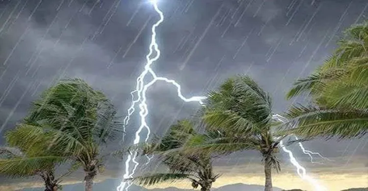 ঢাকাসহ বিভিন্ন অঞ্চলে বজ্রসহ বৃষ্টি, তাপমাত্রা প্রায় অপরিবর্তিত থাকতে পারে