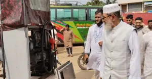 সাতক্ষীরা কালিগঞ্জে সিন্ডিকেট ভেঙে তেল সরবরাহ স্বাভাবিক করলেন এমপি রবিউল বাশার