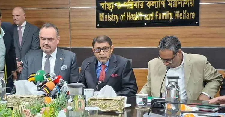 কবে নাগাদ মিলতে পারে হামের টিকা, জানালেন স্বাস্থ্যমন্ত্রী