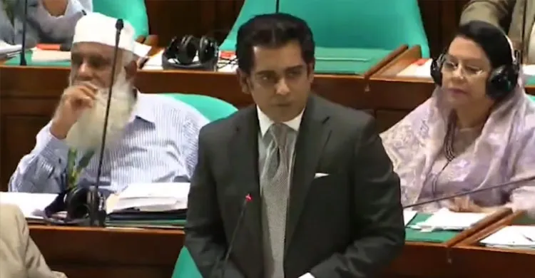 বিপ্লবী সরকার গঠন না করে সংবিধান বাতিলের চেষ্টা প্রশ্নবিদ্ধ: পার্থ