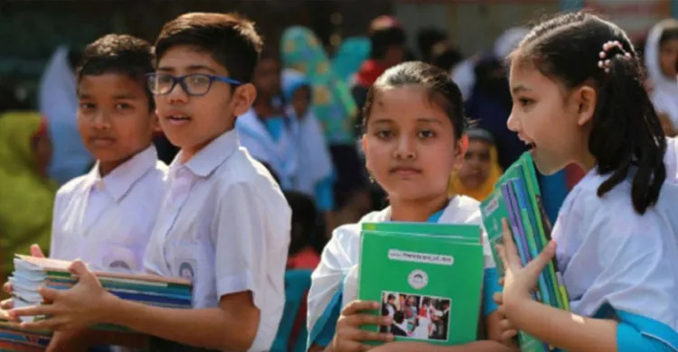 ইস্টার সানডে উপলক্ষে শিক্ষাপ্রতিষ্ঠানে টানা ৩ দিনের ছুটি