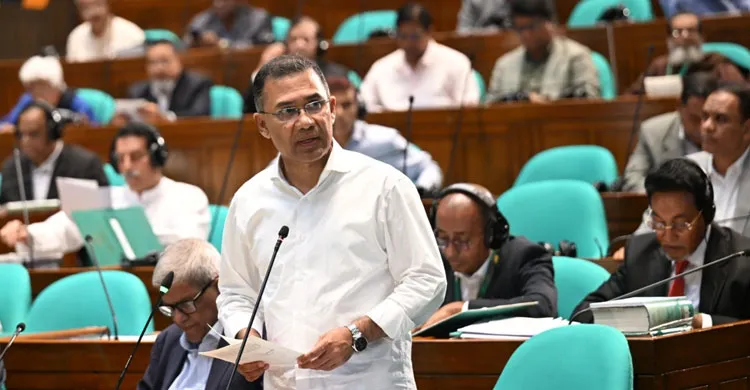 প্রাথমিকের ২ লাখ শিশুকে বিনামূল্যে স্কুল ড্রেস দেবে সরকার: প্রধানমন্ত্রী