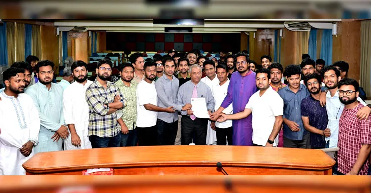 চবিতে শিক্ষার্থীদের নিরাপত্তা বৃদ্ধি ও আধুনিক ক্যাম্পাস গড়তে ছাত্রদলের ৮ দফা দাবি