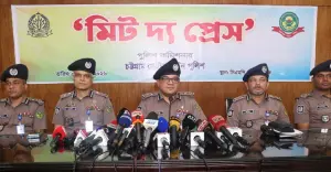 কিশোর গ্যাং দমনে বিশেষ অভিযান চালানো হবে : সিএমপি কমিশনার