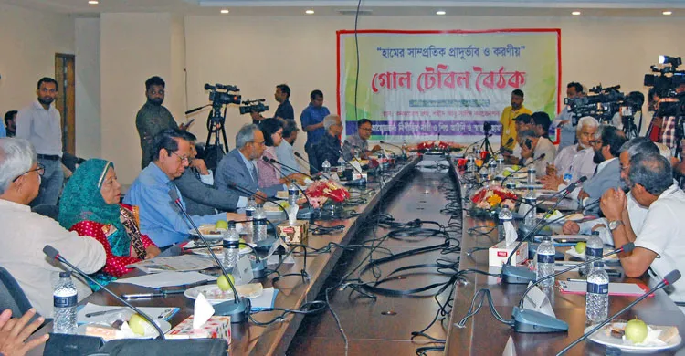 ক্রয় সংক্রান্ত জটিলতায় টিকার অভাবে হামের প্রাদুর্ভাব বাড়ায় জড়িতদের আইনের আওতায় আনার দাবী