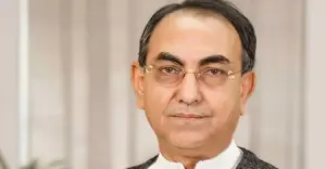 মির্জা আব্বাসকে কেবিনে স্থানান্তর করা হয়েছে