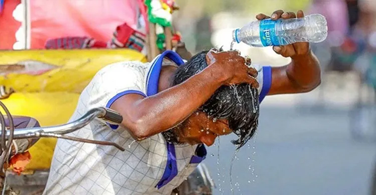 এপ্রিলজুড়ে একাধিক তীব্র তাপপ্রবাহের আশঙ্কা, বাড়তে পারে ঝড়-বৃষ্টির প্রবণতা
