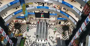 দোকানপাট ও শপিংমল খোলার সময় নিয়ে নতুন সিদ্ধান্ত