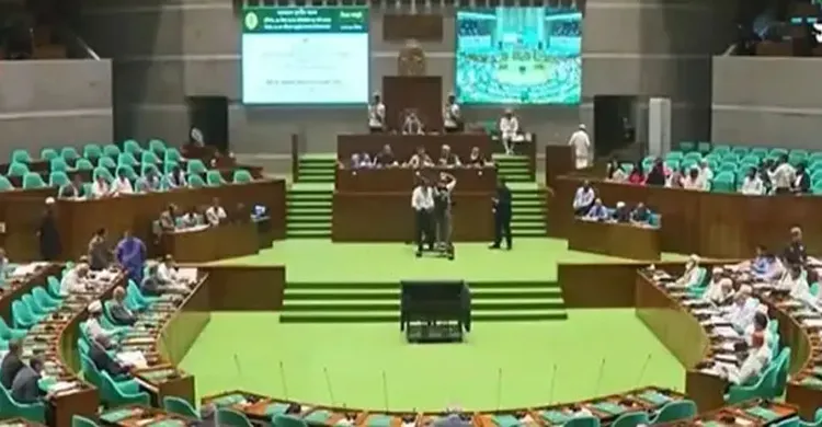 এমপিদের ঋণ ১১ হাজার কোটি, খেলাপি ৩,৩৩০ কোটি: সংসদে অর্থমন্ত্রী