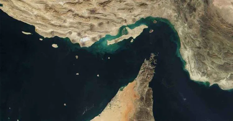 হরমুজ প্রণালি আবার বন্ধ করল ইরান