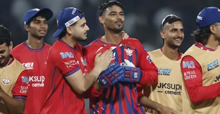 শেষ ওভারের নাটকীয়তায় কলকাতাকে হারাল লখনৌ, নায়ক মুকুল