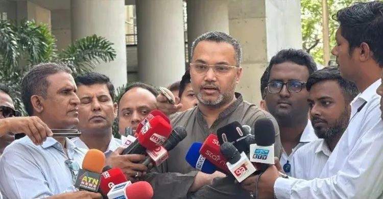 মালয়েশিয়ায় শ্রমবাজার দ্রুত চালুতে জোর তৎপরতা: উপদেষ্টা মাহদী আমিন