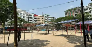 মেরুল বাড্ডায় বৈশাখী মেলায় পুলিশের বাধা