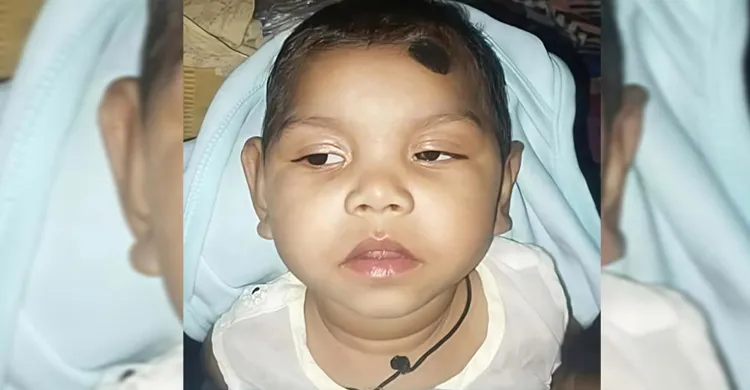 বাউফল থেকে ঢাকাগামী লঞ্চে অজ্ঞাত শিশু উদ্ধার