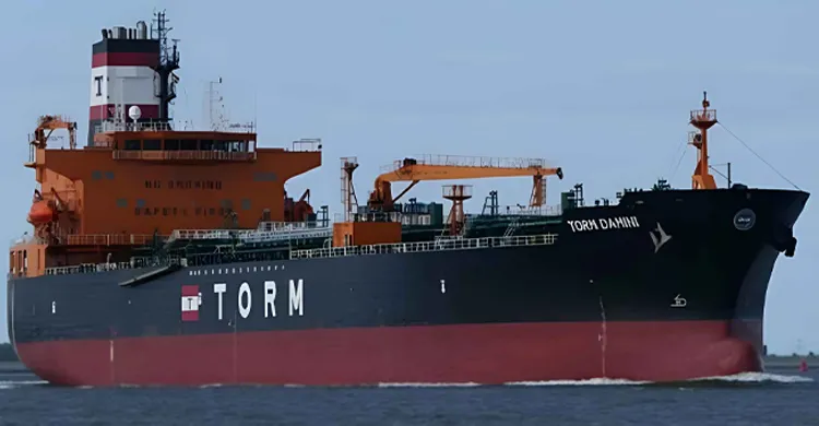 চার জাহাজে আসছে ১.৪১ লাখ টন ডিজেল, সরবরাহে স্বস্তির আশা