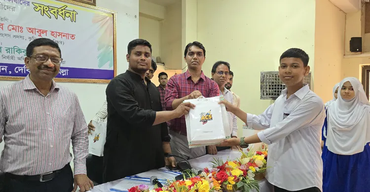 চরিত্র গঠন ও আত্মউন্নয়ন মানুষকে স্থায়ী প্রশান্তি দেয় : হাসনাত আব্দুল্লাহ