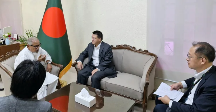 প্রধানমন্ত্রীর কৃষি উপদেষ্টার সঙ্গে চীনা রাষ্ট্রদূতের সাক্ষাৎ