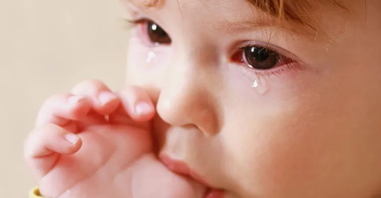 শিশুর চোখ উঠলে যা করবেন