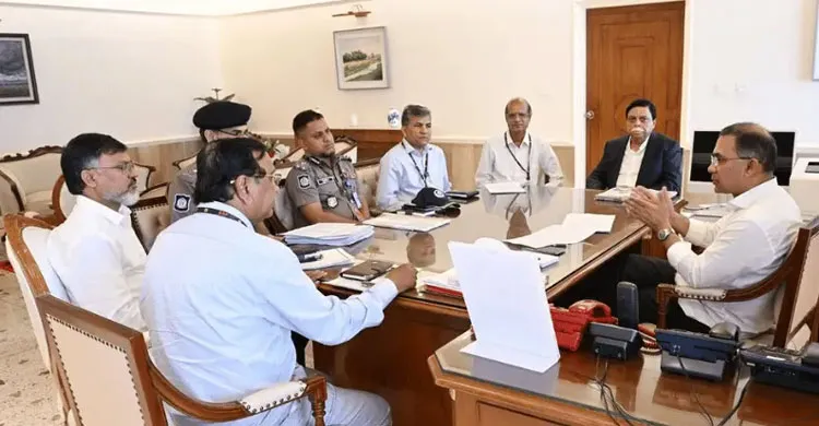 উচ্ছেদ হকারদের পুনর্বাসন করা হচ্ছে