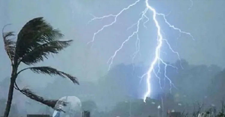 ঢাকাসহ ৫ বিভাগে অতি ভারী বৃষ্টির পূর্বাভাস, বাড়ছে বজ্রপাতের শঙ্কা