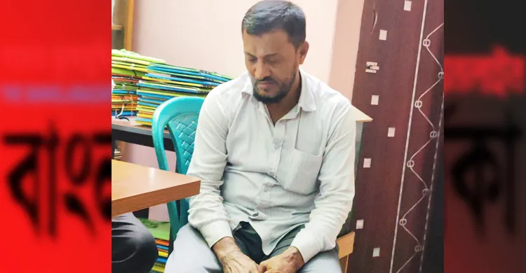 গাজীপুরে অবৈধ গ্যাস সংযোগ পুনঃস্থাপনের সময় হাতেনাতে আটক, পুলিশের কাছে হস্তান্তর