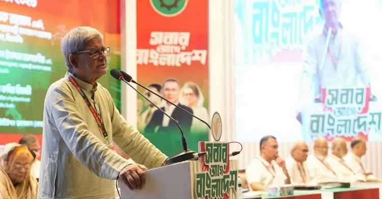 ধ্বংসস্তূপ থেকে দেশ পুনর্গঠনই এখন সবচেয়ে বড় চ্যালেঞ্জ: মির্জা ফখরুল