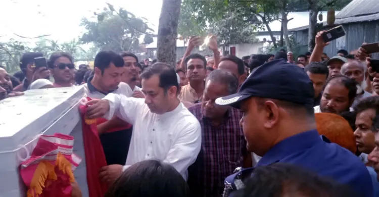 তারেক রহমানের নেতৃত্বে বিএনপির নির্বাচনী প্রতিশ্রুতি বাস্তবায়ন শুরু: তথ্য প্রতিমন্ত্রী