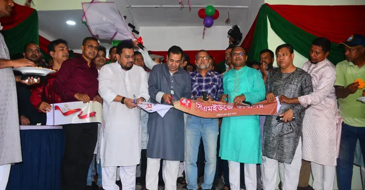 সাংবাদিকদের অধিকার ও পূর্ণ স্বাধীনতা নিশ্চিত করতে বর্তমান সরকার বদ্ধপরিকর: চট্টগ্রামে তথ্য প্রতিমন্ত্রী