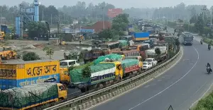যমুনা সেতু মহাসড়কে ১৭ কিলোমিটার যানজট, চরম দুর্ভোগে হাজারো যাত্রী