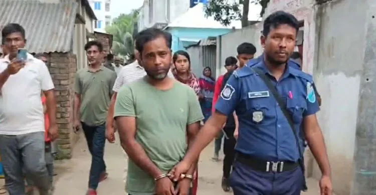 আশুলিয়ায় নিজের মেয়েকে ধর্ষণের অভিযোগে বাবা আটক